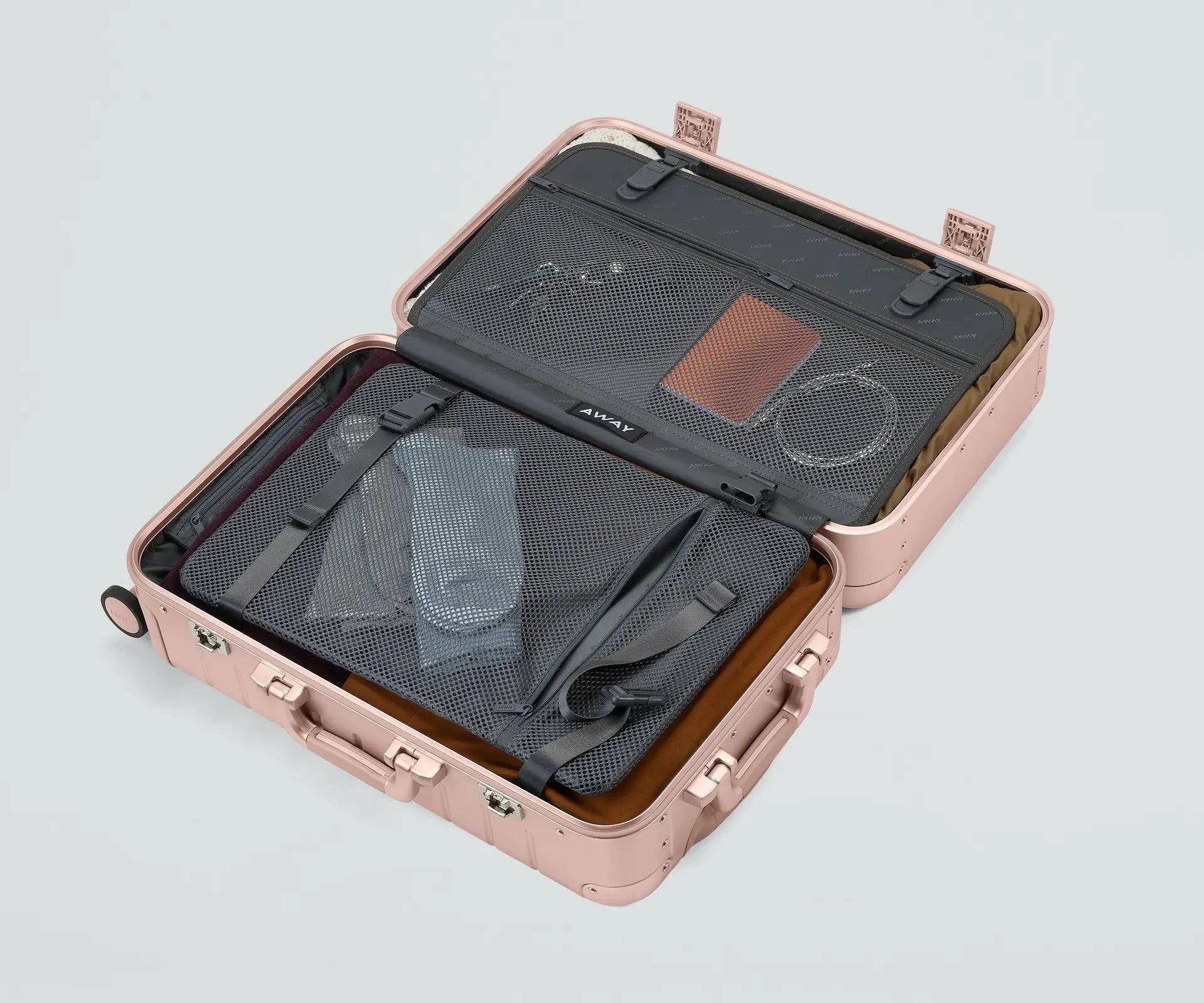 The Carry-On: Aluminum Edition - iGadget