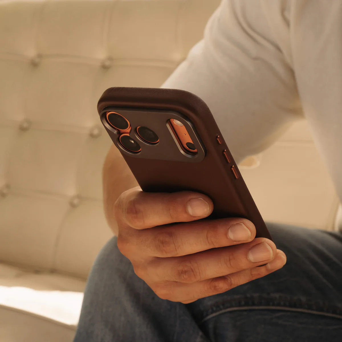 Pro Leather Case (Brown)