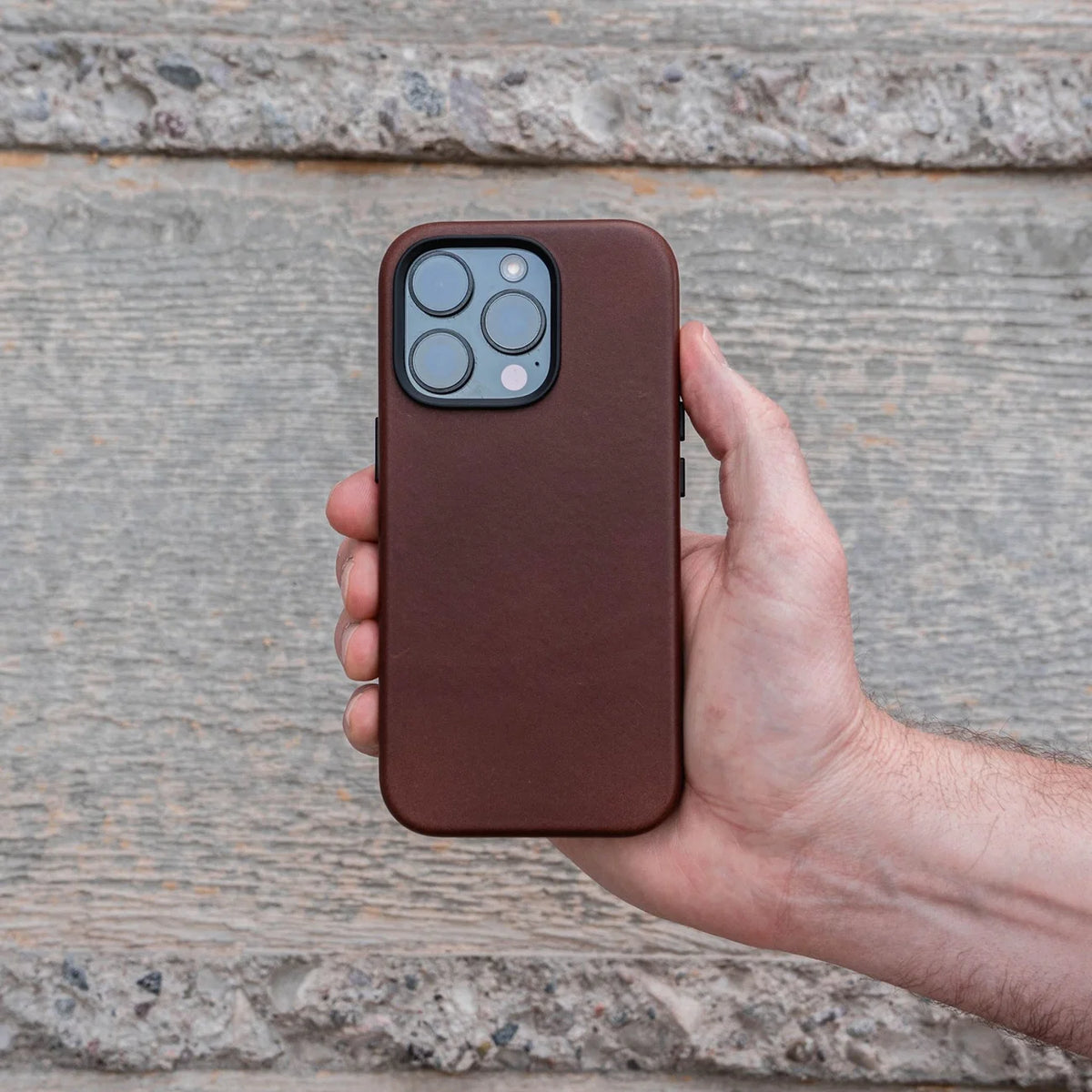 The Aspen Leather Case For iPhone 16 pro
