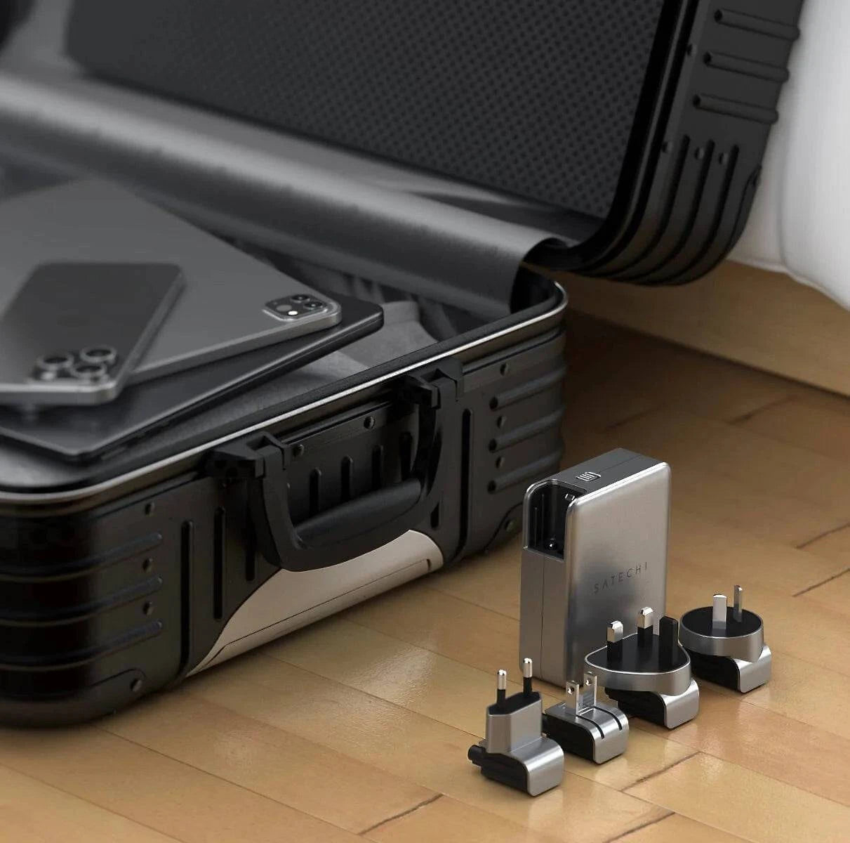 145W USB-C 4-Port GaN Travel Charger - iGadget